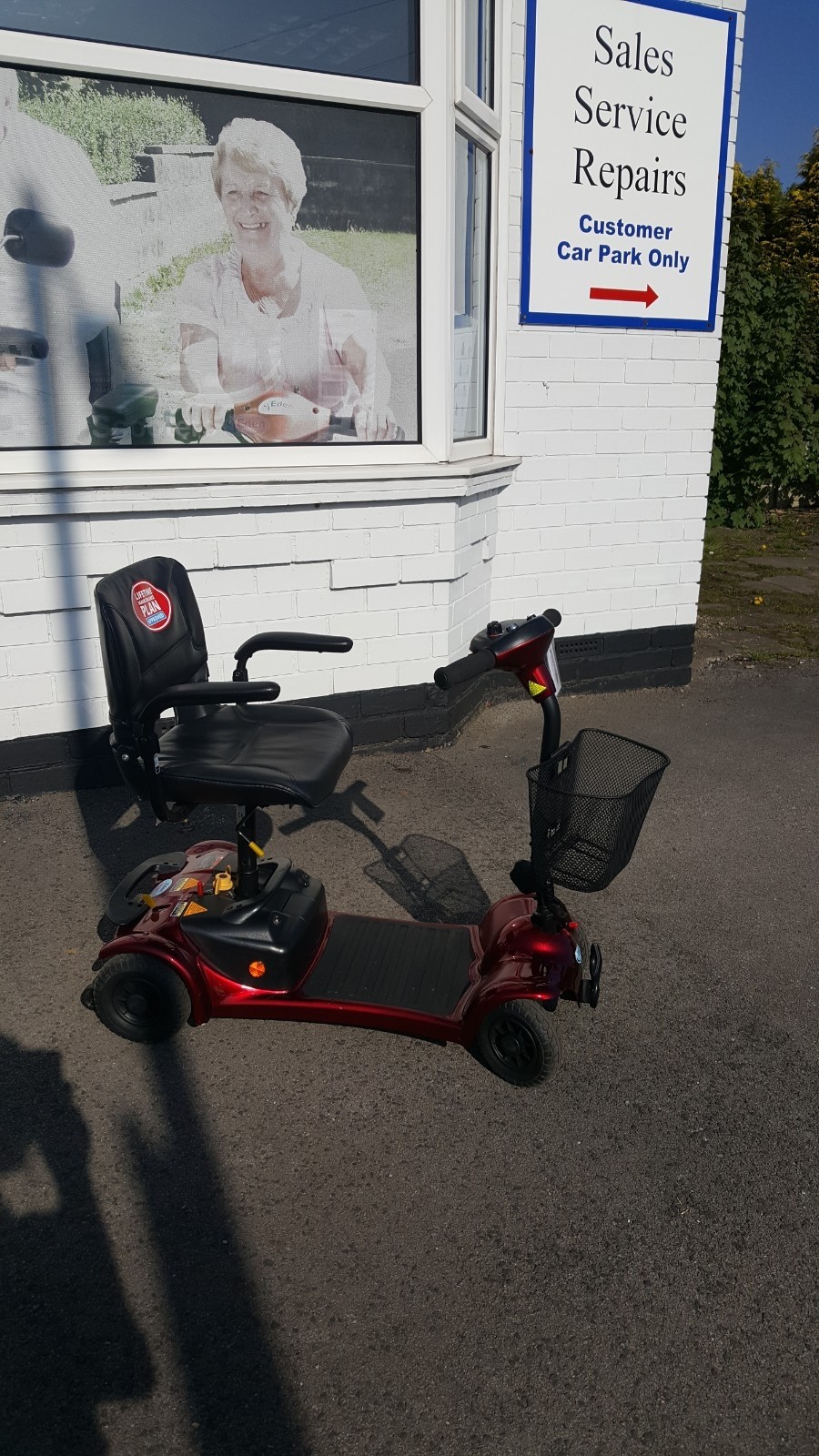 Merlin Scooter Red