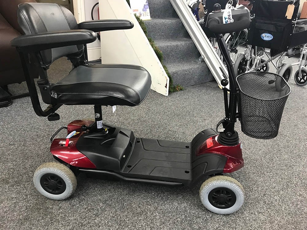 Boot Scooter Red