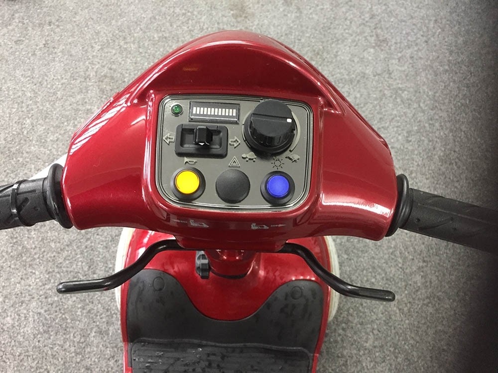 Kymco Super 4 Red
