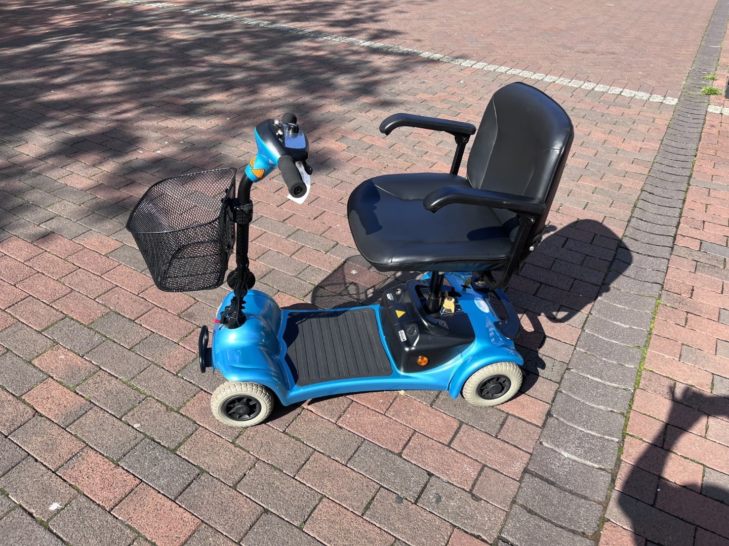Electric Mobility Ul480 Teal
