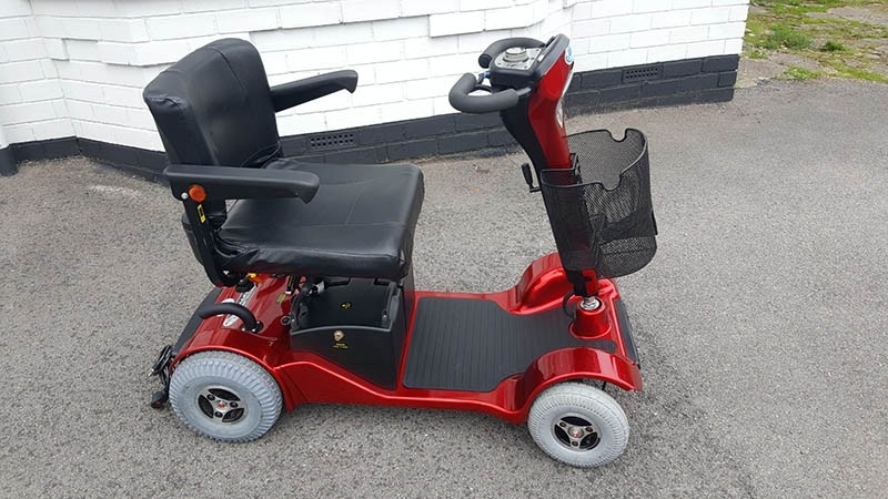 físico pimienta minusválido Sterling Sapphire 2 Red | Pre-Owned Mobility Scooter | Finance Available!