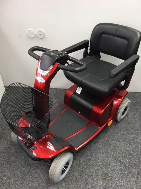 Pride Celebrity Red | Pre-Owned Scooter | Finance Available!