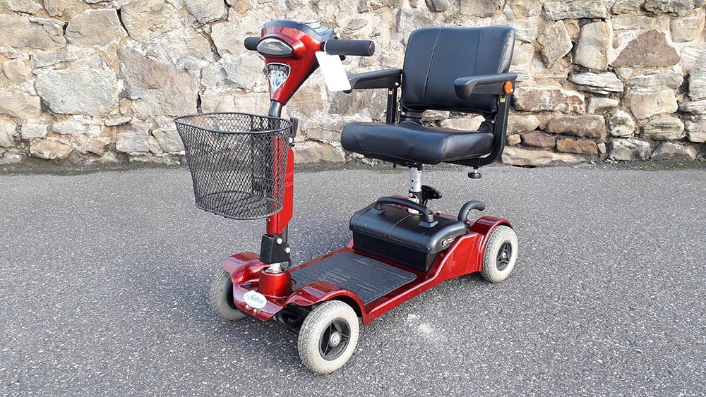 grinende Personligt tsunamien Sterling Little Gem Red | Pre-Owned Mobility Scooter | Finance Available!